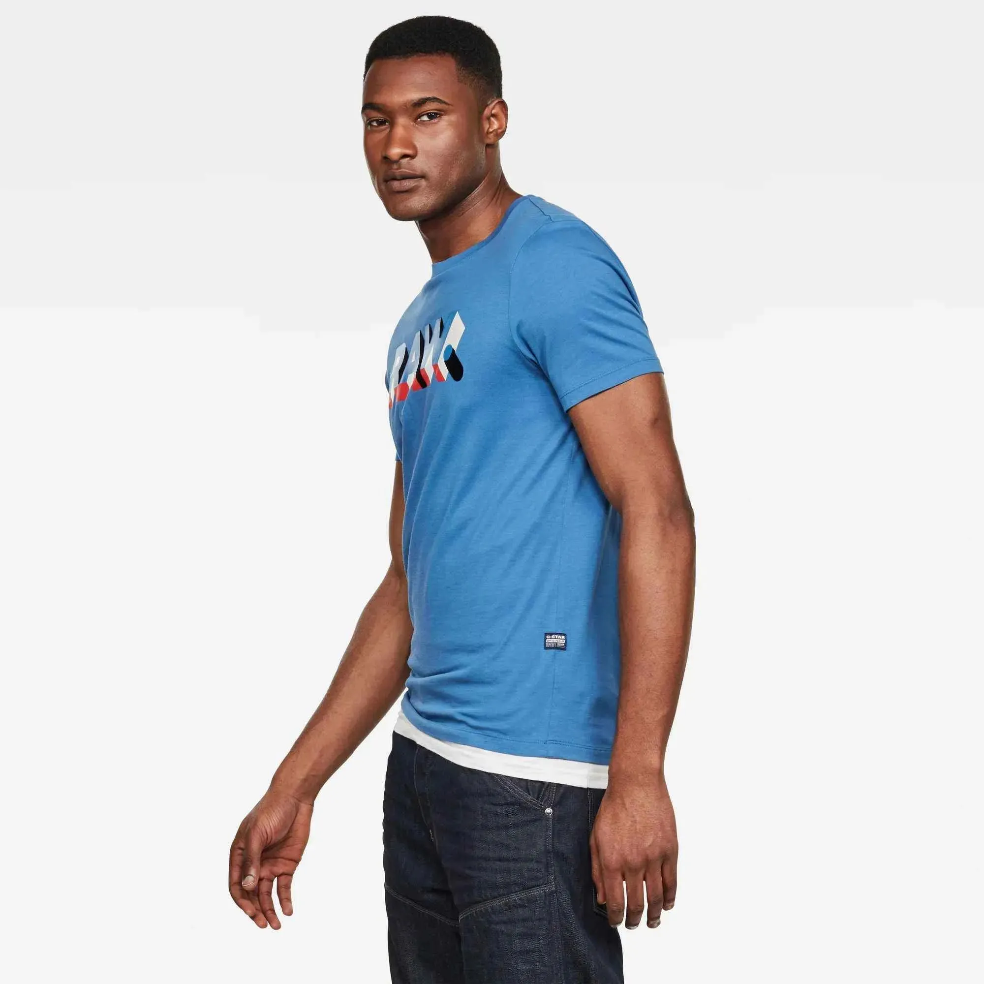 Camiseta RAW. Text