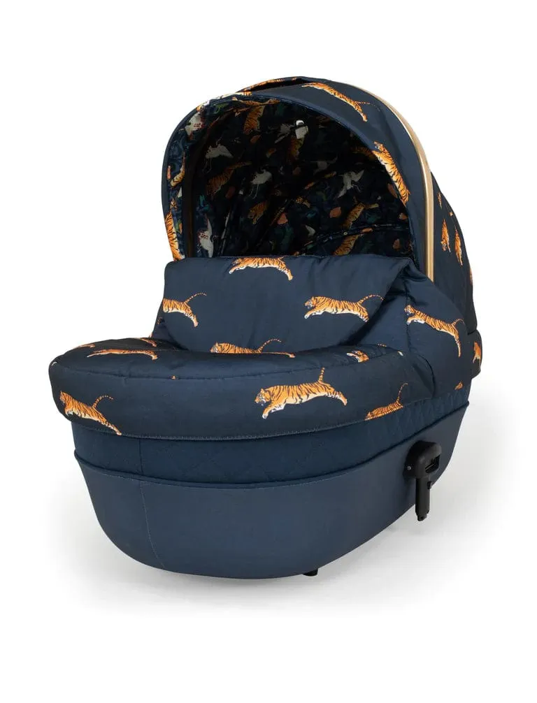 Cosatto Wow Continental Pram and Pushchair Bundle - On the Prowl  EX DISPLAY