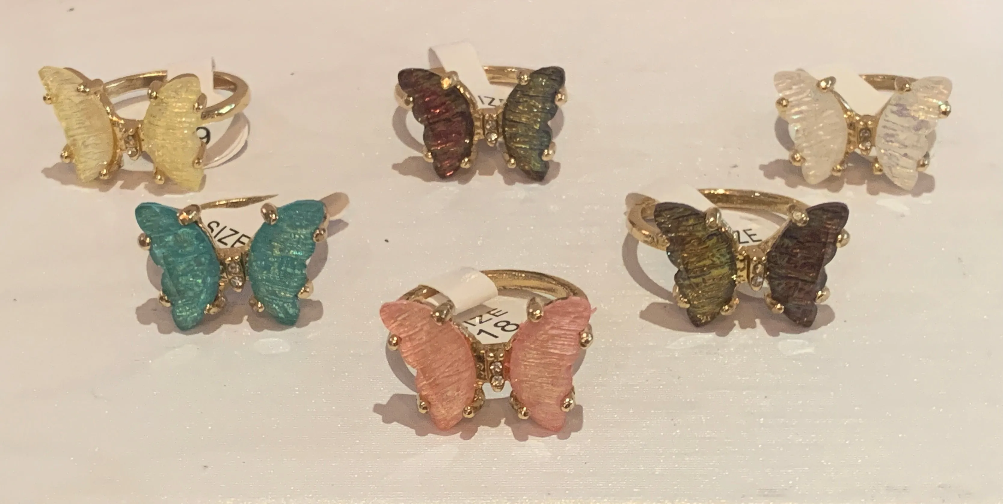 Holographic Butterfly Rings