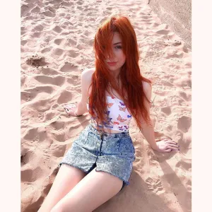 [@kaylahadlington] "COLORFUL BUTTERFLY" TOP K052305REVIEW