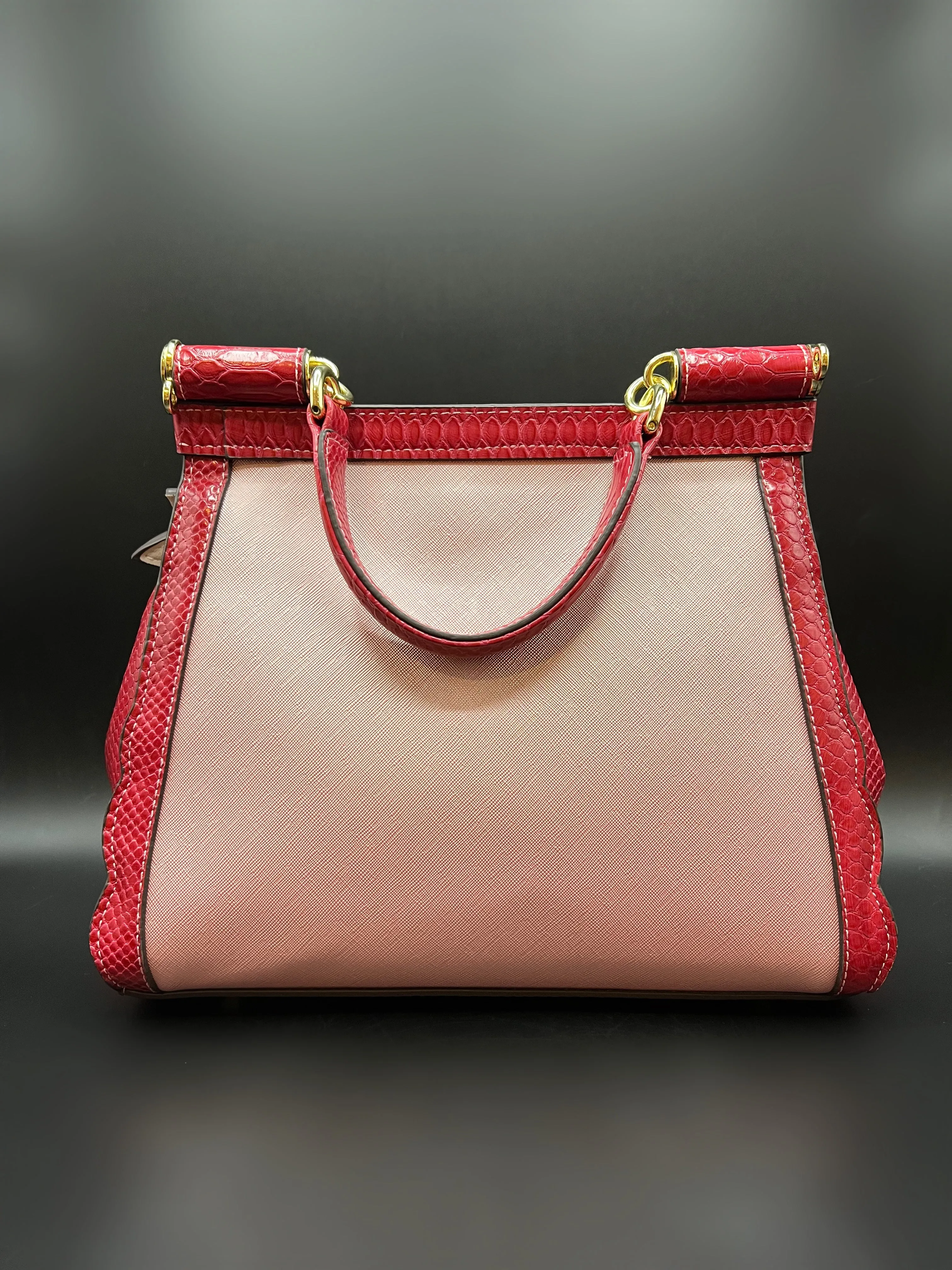 Red Love bucket