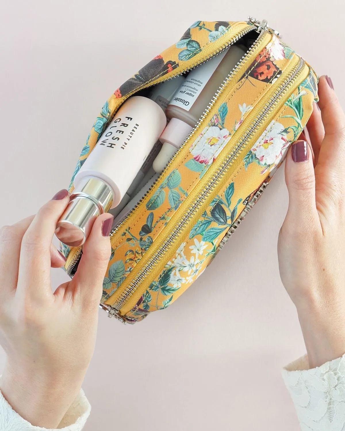 Spicy Mustard Essential Wash Bag