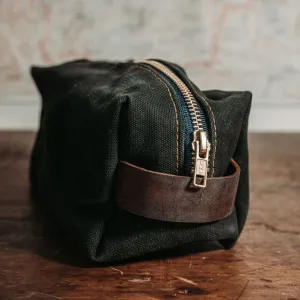 Sturdy Brothers Duck Canvas Dopp Kit - Forest Green