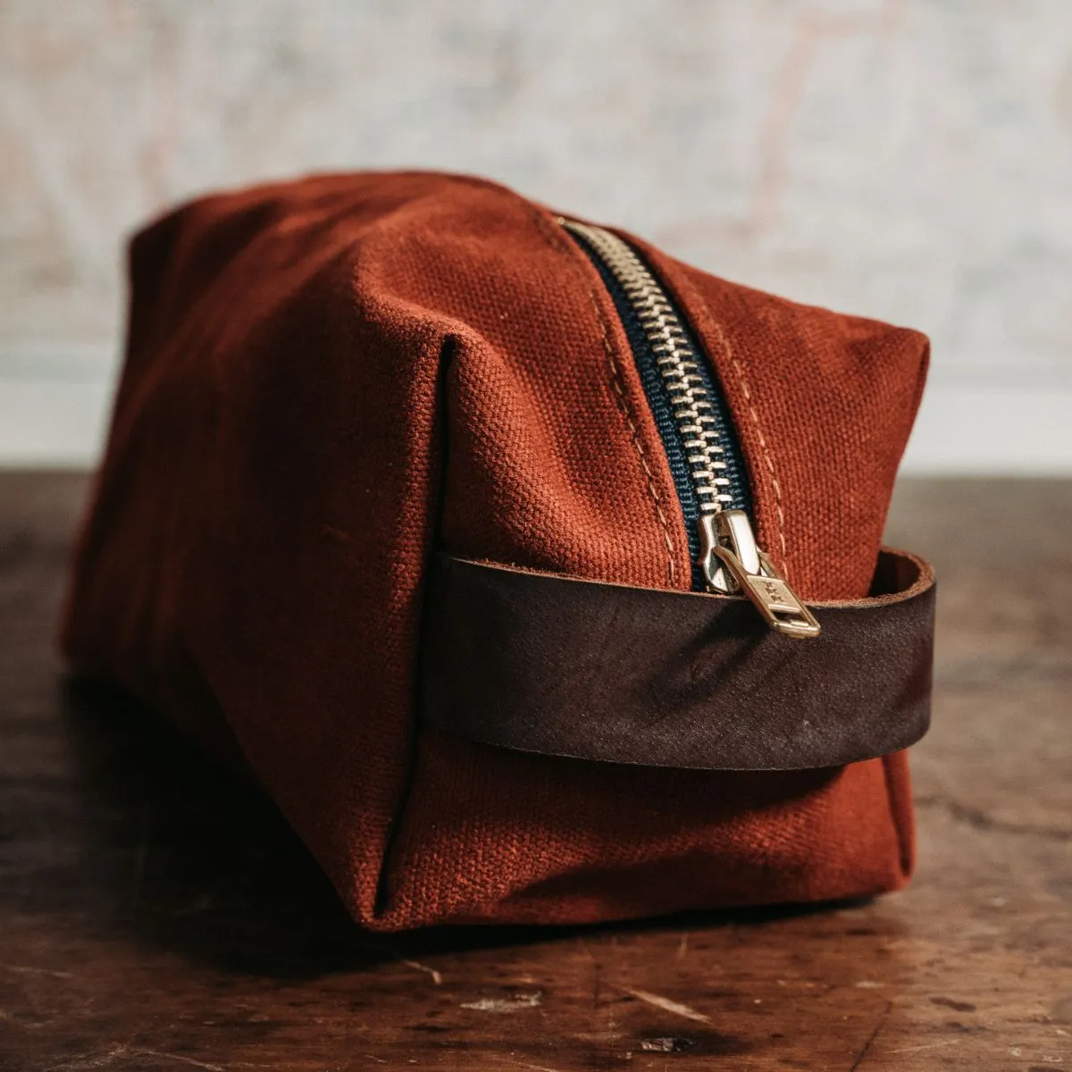 Sturdy Brothers Duck Canvas Dopp Kit - Rust